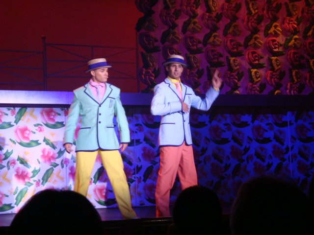 cruise1027.jpg
