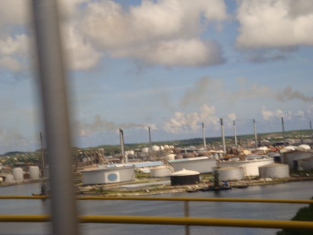 cruise221.jpg