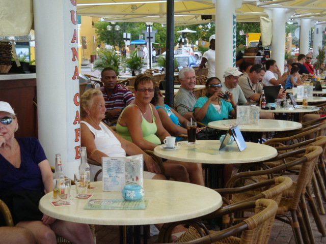 cruise238.jpg