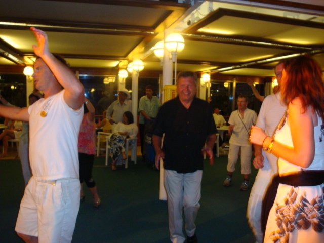cruise792.jpg