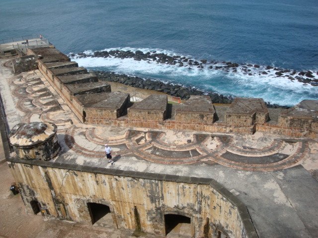 cruise898.jpg