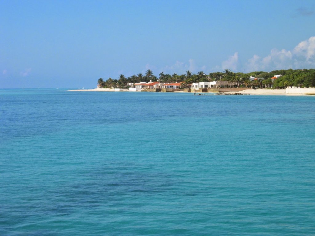 lookingsouthatplayadelcarmen.jpg