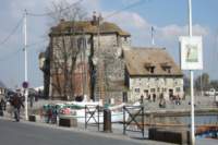 dscf4034_small.jpg